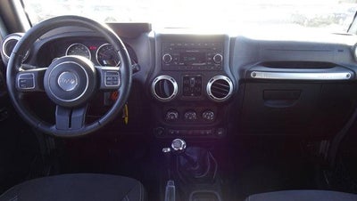 2015 Jeep Wrangler Unlimited 4WD 4dr Sahara