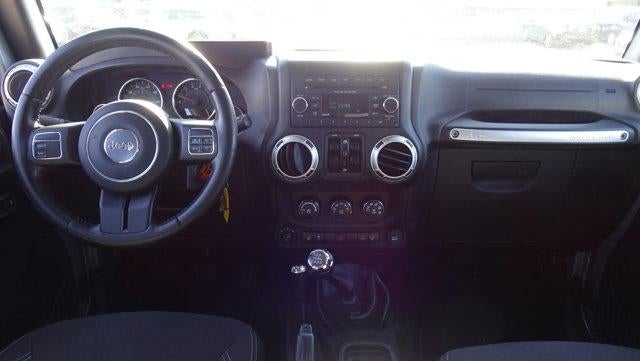 2015 Jeep Wrangler Unlimited 4WD 4dr Sahara