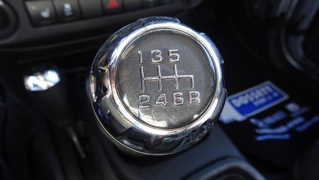 2015 Jeep Wrangler Unlimited 4WD 4dr Sahara