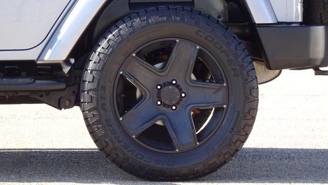 2015 Jeep Wrangler Unlimited 4WD 4dr Sahara