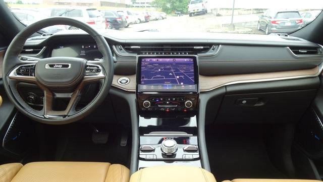 2023 Jeep Grand Cherokee Summit 4x4