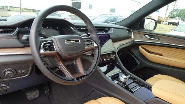 2023 Jeep Grand Cherokee Summit 4x4