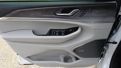 2022 Jeep Grand Cherokee L Overland 4x4