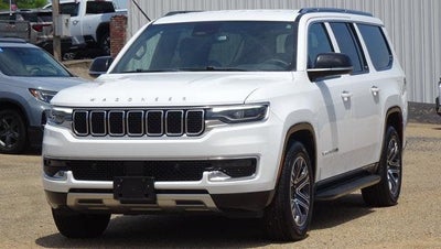 2024 Jeep Wagoneer L Series II 4x2 *Ltd Avail*
