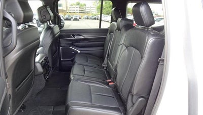 2024 Jeep Wagoneer Series II 4x2