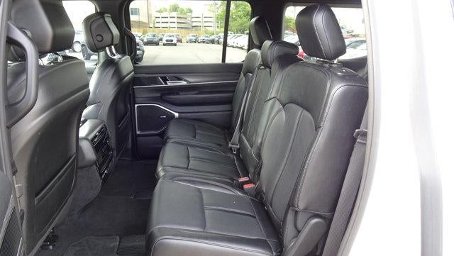 2024 Jeep Wagoneer Series II 4x2