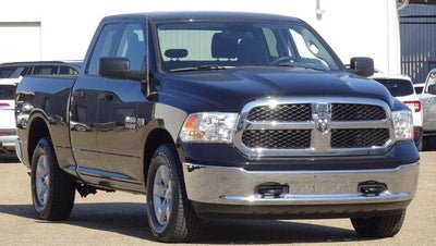 2020 RAM 1500 Classic Tradesman 4x4 Quad Cab 6'4" Box