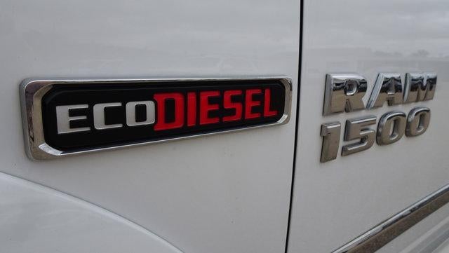 2018 RAM 1500 Laramie 4x4 Crew Cab 5'7" Box