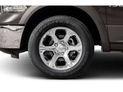 2018 RAM 1500 Laramie 4x4 Crew Cab 5'7" Box