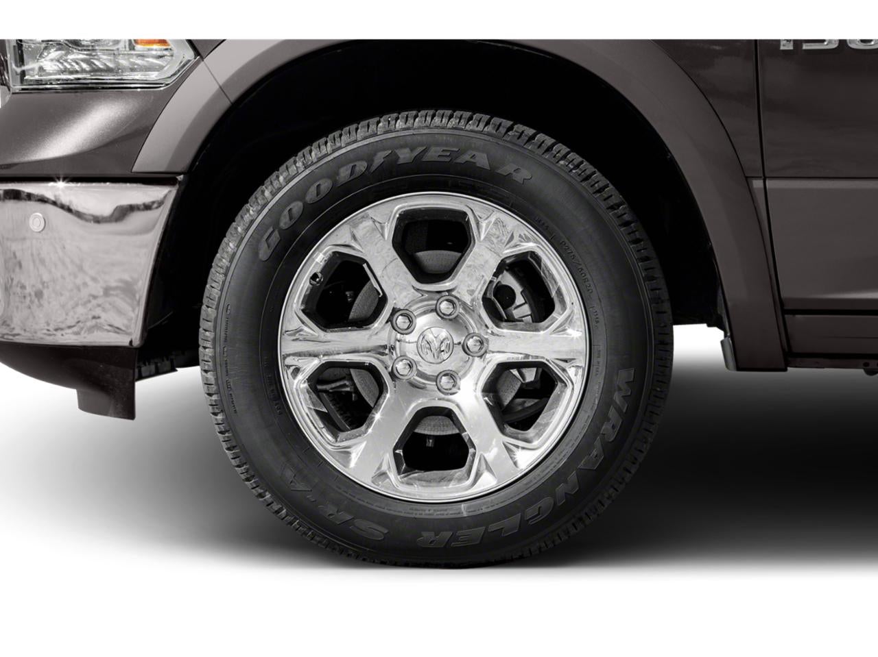 2018 RAM 1500 Laramie 4x4 Crew Cab 5'7" Box