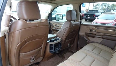 2019 RAM 1500 Longhorn 4x4 Crew Cab 5'7" Box