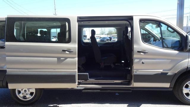 2018 Ford Transit Passenger Wagon T-350 148" Low Roof XL Sliding RH Dr