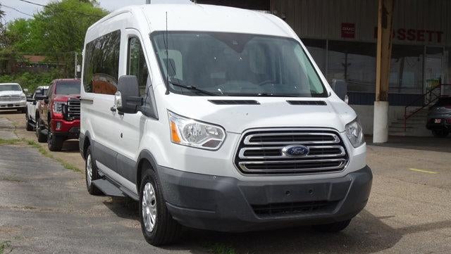 2018 Ford Transit Passenger Wagon T-150 130" Med Roof XL Sliding RH Dr