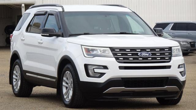 2016 Ford Explorer FWD 4dr XLT