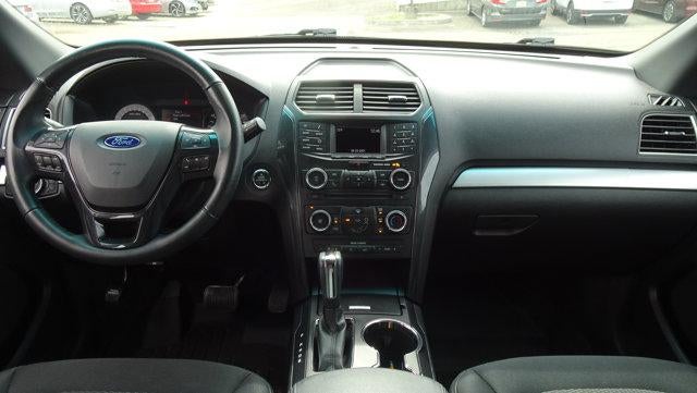 2016 Ford Explorer FWD 4dr XLT