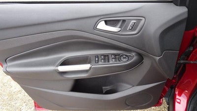2016 Ford Escape FWD 4dr SE