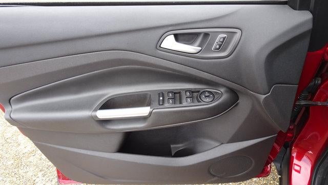 2016 Ford Escape FWD 4dr SE