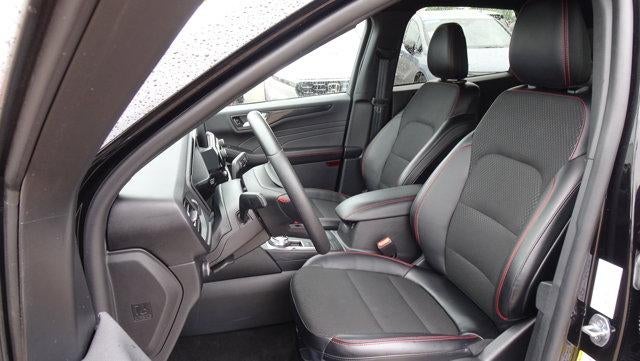 2025 Ford Escape ST-Line FWD