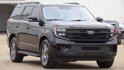 2025 Ford Expedition Active 4x2