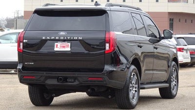 2025 Ford Expedition Active 4x2