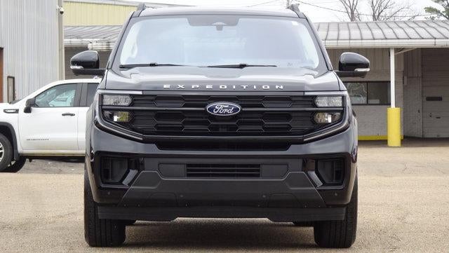 2025 Ford Expedition Active 4x2