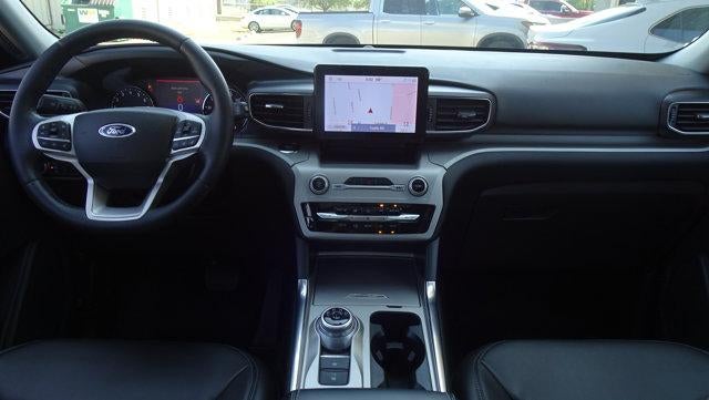 2023 Ford Explorer XLT RWD