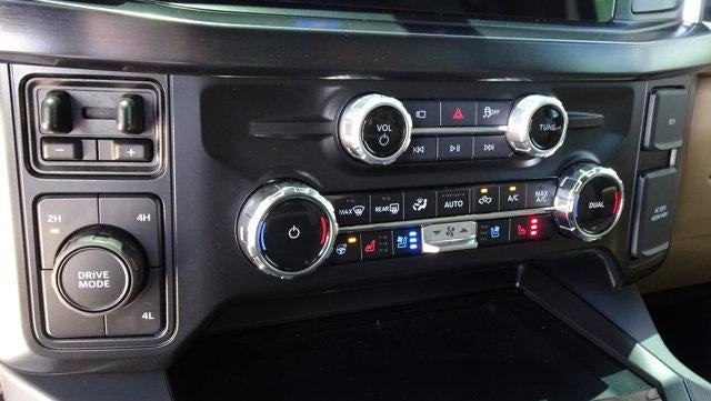 2026 Ford Super Duty F-350 DRW XL 4WD Crew Cab 8' Box