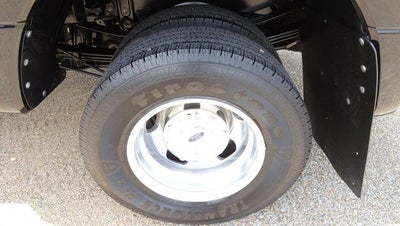 2021 Ford Super Duty F-350 DRW XL 4WD Crew Cab 8' Box