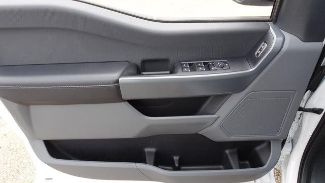 2023 Ford F-150 XL 2WD SuperCrew 5.5' Box