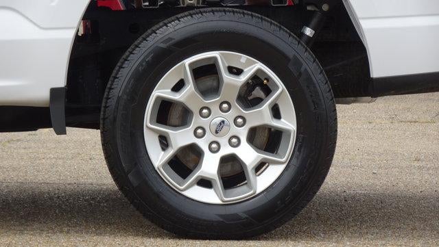 2023 Ford F-150 XL 2WD SuperCrew 5.5' Box