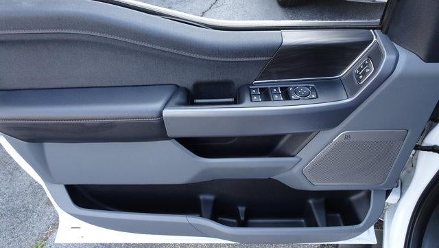 2025 Ford F-150 LARIAT 4WD SuperCrew 5.5' Box