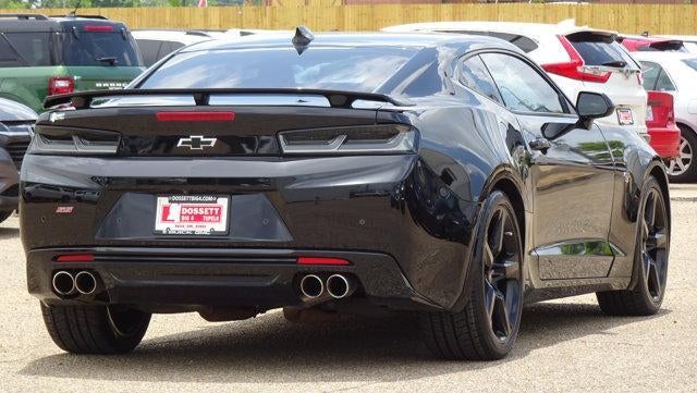2018 Chevrolet Camaro 2dr Coupe 2SS