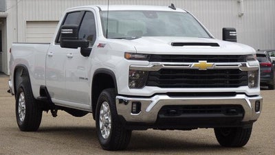2024 Chevrolet Silverado 3500 HD Crew Cab Long Box 4-Wheel Drive LT