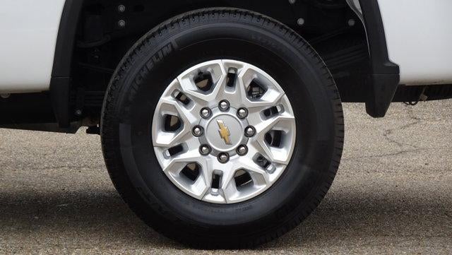 2024 Chevrolet Silverado 3500 HD Crew Cab Long Box 4-Wheel Drive LT