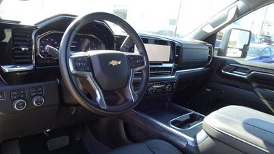 2024 Chevrolet Silverado 3500 HD Crew Cab Long Box 4-Wheel Drive LTZ