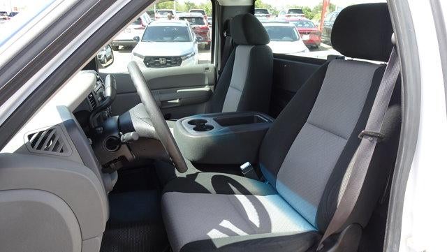 2008 Chevrolet Silverado 1500 2WD Regular Cab Long Box Work Truck