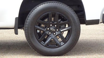 2024 Chevrolet Silverado 1500 Crew Cab Short Box 2-Wheel Drive Custom