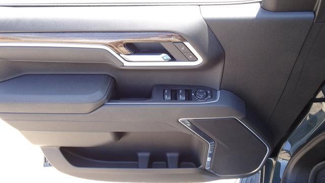 2025 Chevrolet Silverado 1500 Crew Cab Short Box 2-Wheel Drive LT