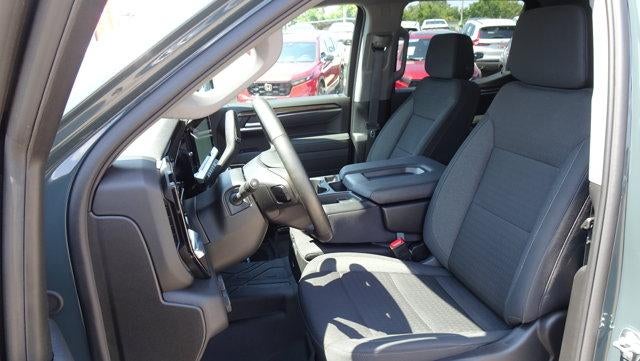 2025 Chevrolet Silverado 1500 Crew Cab Short Box 2-Wheel Drive LT