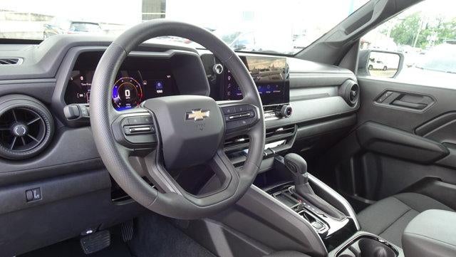 2025 Chevrolet Colorado Crew Cab Short Box 2-Wheel Drive Work Truck