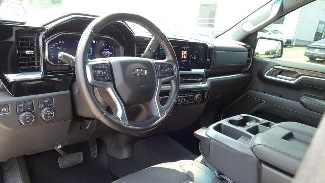 2022 Chevrolet Silverado 1500 Double Cab Standard Box 4-Wheel Drive RST