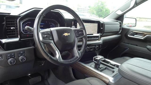 2025 Chevrolet Silverado 1500 Crew Cab Short Box 4-Wheel Drive LT 1LT