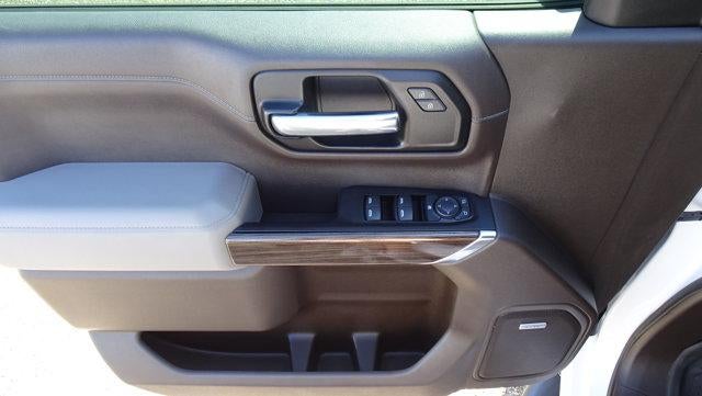 2020 Chevrolet Silverado 1500 Crew Cab Short Box 4-Wheel Drive RST
