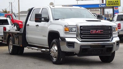 2018 GMC Sierra 3500HD 4WD Crew Cab 171.5" WB, 59.06" CA