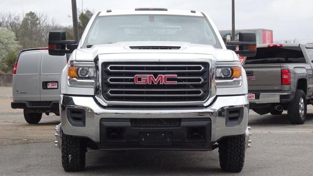 2018 GMC Sierra 3500HD 4WD Crew Cab 171.5" WB, 59.06" CA
