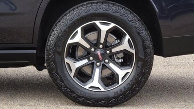 2025 GMC Yukon 4WD 4dr AT4