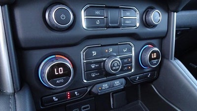 2021 Chevrolet Suburban 2WD LT