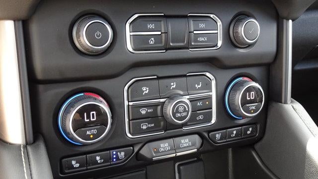 2024 Chevrolet Suburban 2WD Premier