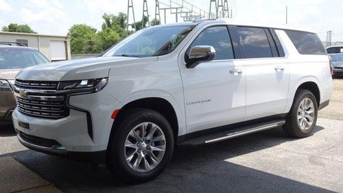 2023 Chevrolet Suburban 2WD Premier