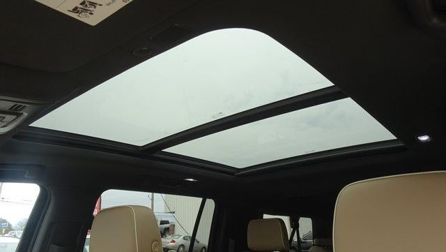 2021 Chevrolet Suburban 4WD Premier